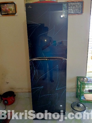 মারসেল ফ্রিজ